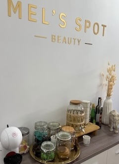 Mel's Beauty Spot - espaço 3